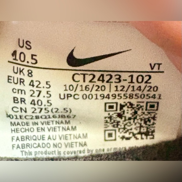 Nike React Infinity White/Grey Trim Sneakers - Picture 8 of 13